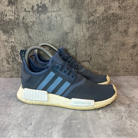 Adidas NMD R1 Running Shoes Womens sz 7 - blue - Picture 1 of 6